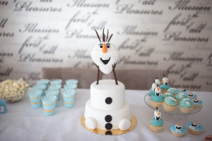 tort kraina lodu frozen