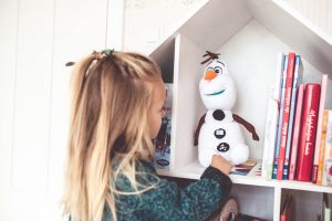 balwanek olaf zabawka