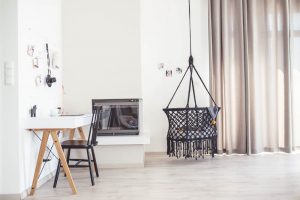 kacik do pracy w salonie