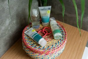 oczyszczanie skory twarzy