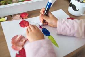 praca plastyczna liscie