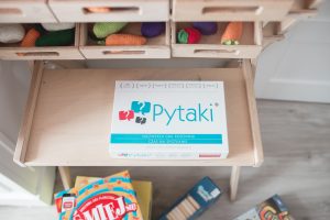 pytaki gra