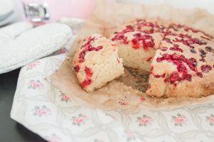 ciasto ucierane z porzeczkami